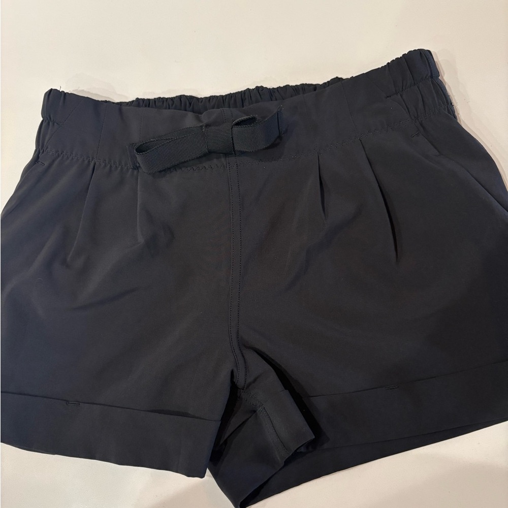 lululemon athletica Black Tie Waist Shorts Size 4